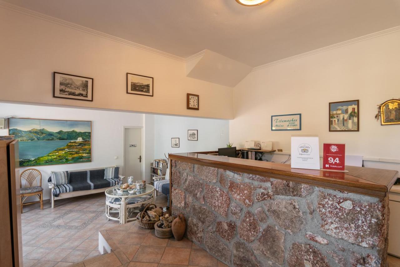 Tilemachos Rooms & Studios Adámas Extérieur photo